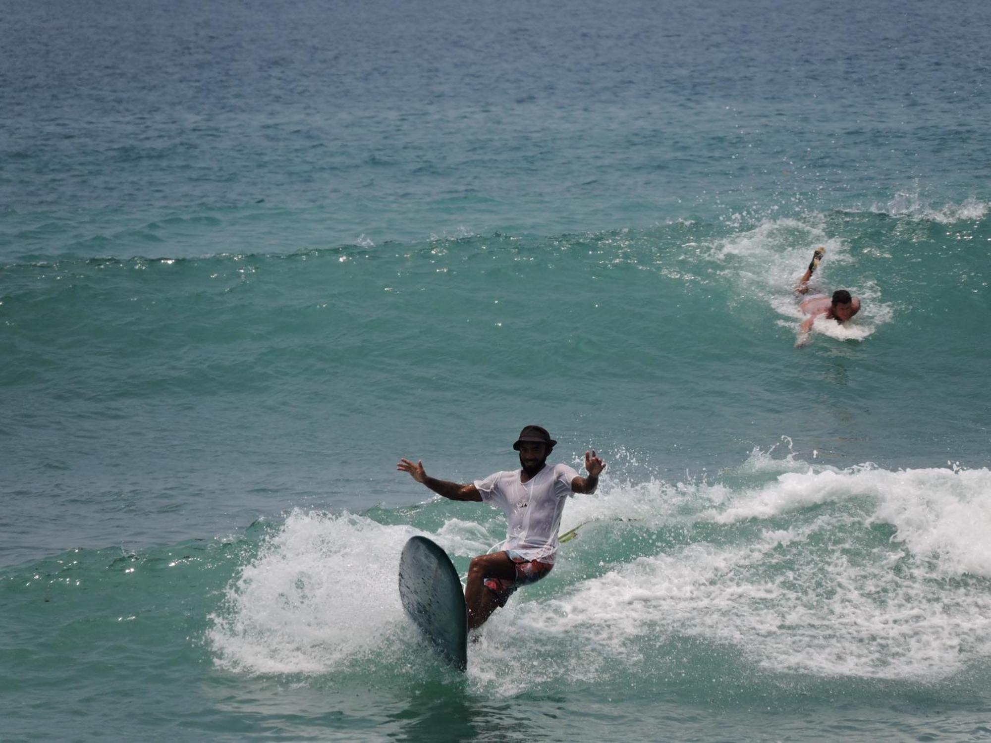 Апартаменти Ayolah Surf House &Surf Camp Jembrana  Екстер'єр фото